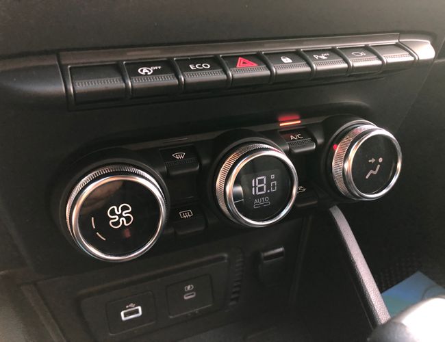 Imagem exterior do veículo Duster 2025 1.6 16V Sce Flex Intense Plus X-Tronic 