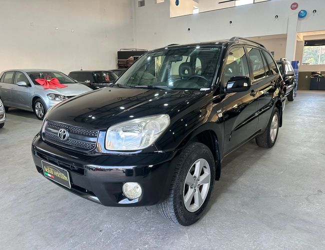 Imagem exterior do veículo Rav4 2005 2.0 4X4 16V Gasolina 4P Automático 