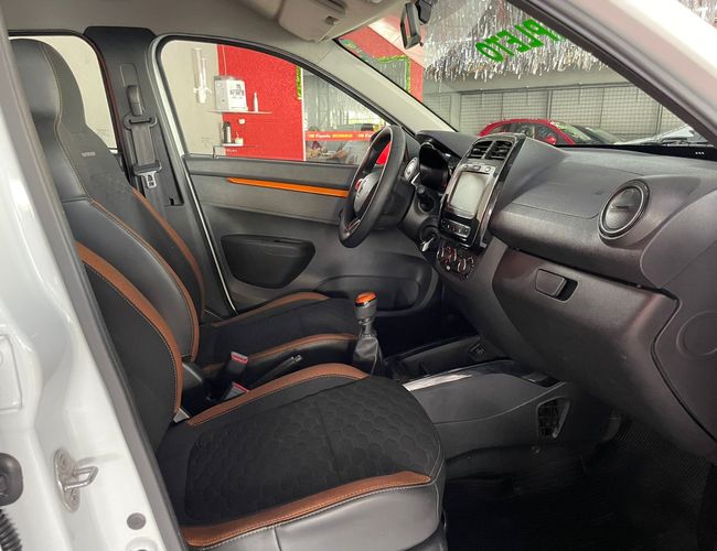 Imagem exterior do veículo Kwid 2022 1.0 12V Sce Flex Outsider Manual 