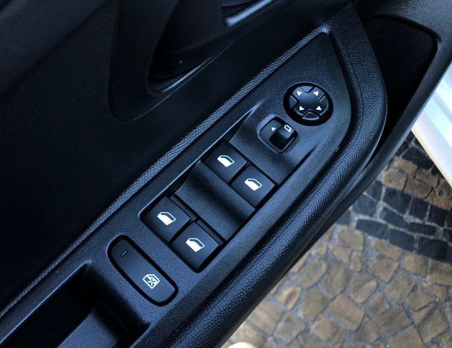 Imagem exterior do veículo 208 2023 1.0 Firefly Flex Like Manual 