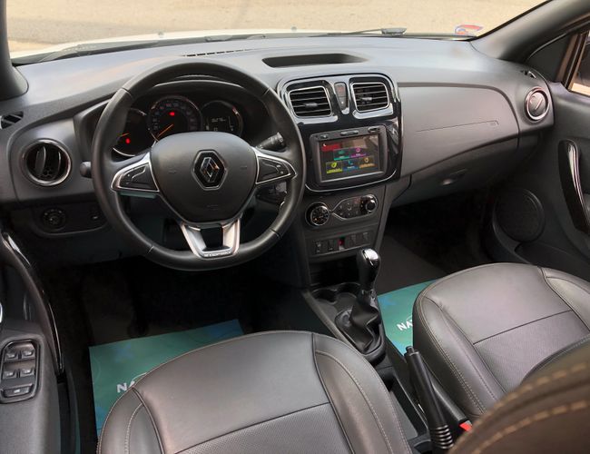 Imagem exterior do veículo Stepway 2023 1.6 16V Sce Flex Iconic X-Tronic 