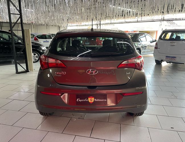 Imagem exterior do veículo Hb20 2017 1.6 Comfort Plus 16V Flex 4P Manual 