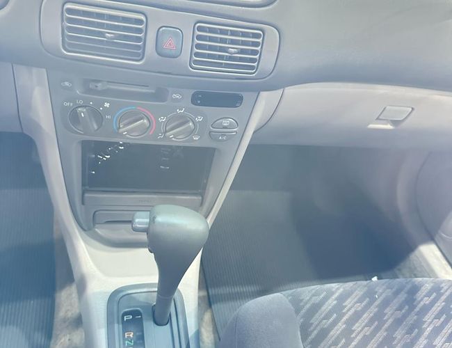 Imagem exterior do veículo Corolla 2001 1.8 Xei 16V Gasolina 4P Automático 