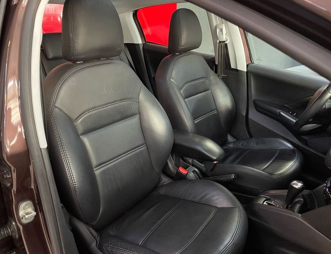 Imagem exterior do veículo 208 2015 1.6 Griffe 16V Flex 4P Automático 