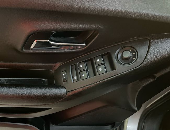 Imagem exterior do veículo Tracker 2018 1.4 16V Turbo Flex Lt Automático 