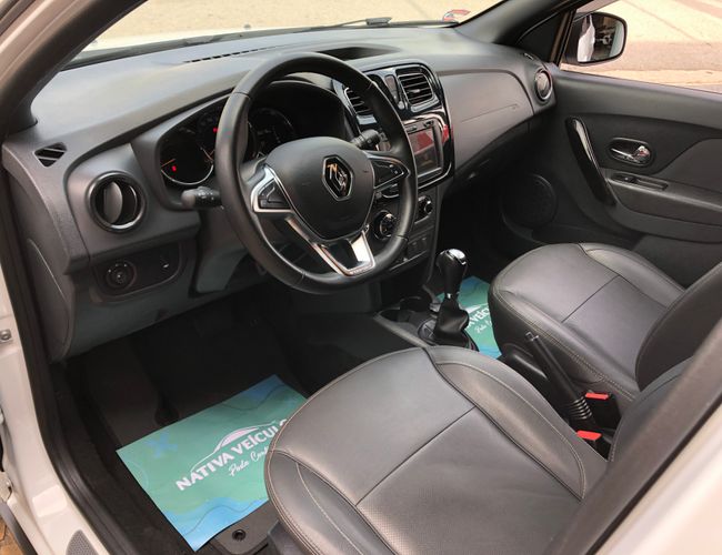 Imagem exterior do veículo Stepway 2023 1.6 16V Sce Flex Iconic X-Tronic 