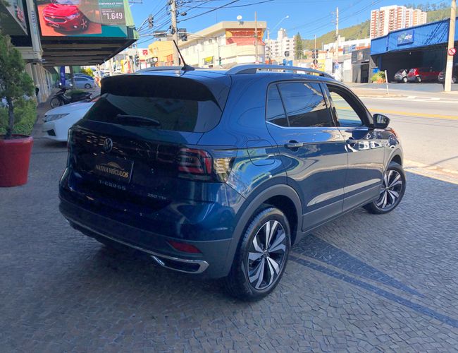 Imagem exterior do veículo T-Cross 2024 1.4 250 Tsi Total Flex Highline Automático 