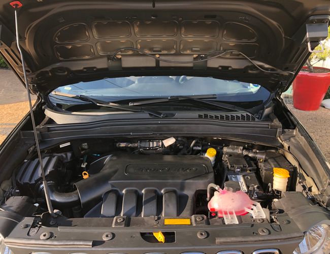 Imagem exterior do veículo Renegade 2018 1.8 16V Flex Sport 4P Manual 
