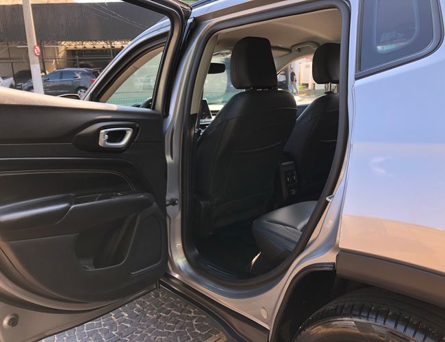 Imagem exterior do veículo Compass 2023 1.3 T270 Turbo Flex Longitude At6 