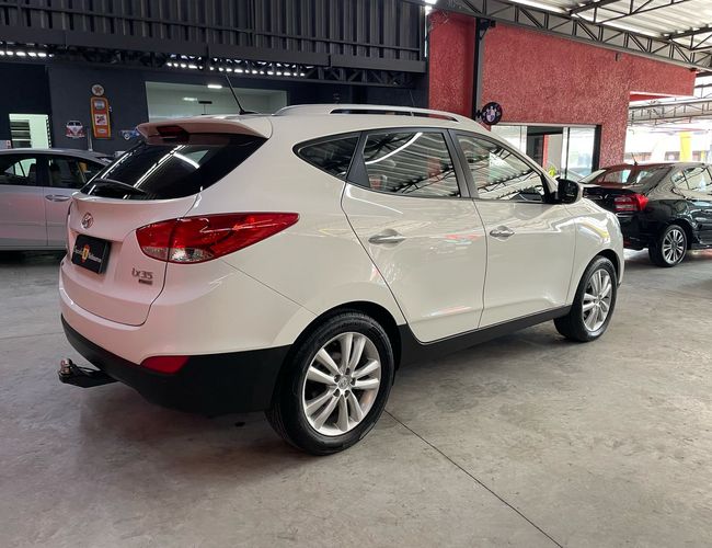 Imagem exterior do veículo Ix35 2013 2.0 Mpi 4X2 16V Flex 4P Automático 