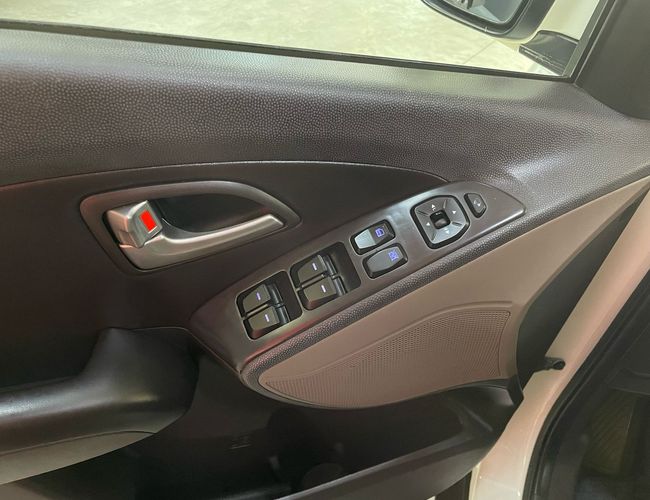 Imagem exterior do veículo Ix35 2013 2.0 Mpi 4X2 16V Flex 4P Automático 