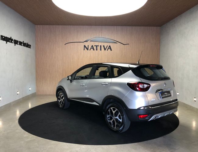 Imagem exterior do veículo Captur 2019 1.6 16V Sce Flex Intense X-Tronic 
