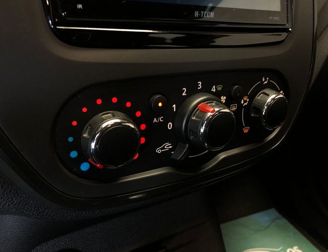 Imagem exterior do veículo Captur 2021 1.6 16V Sce Flex Life X-Tronic 