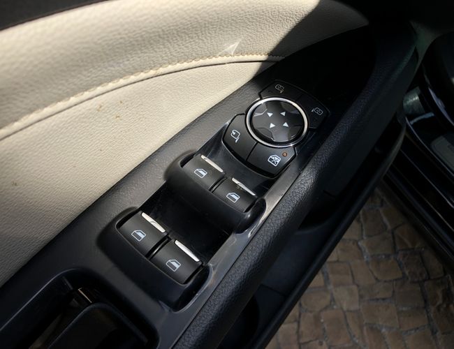 Imagem exterior do veículo Fusion 2016 2.0 Titanium Awd 16V Gasolina 4P Automático 