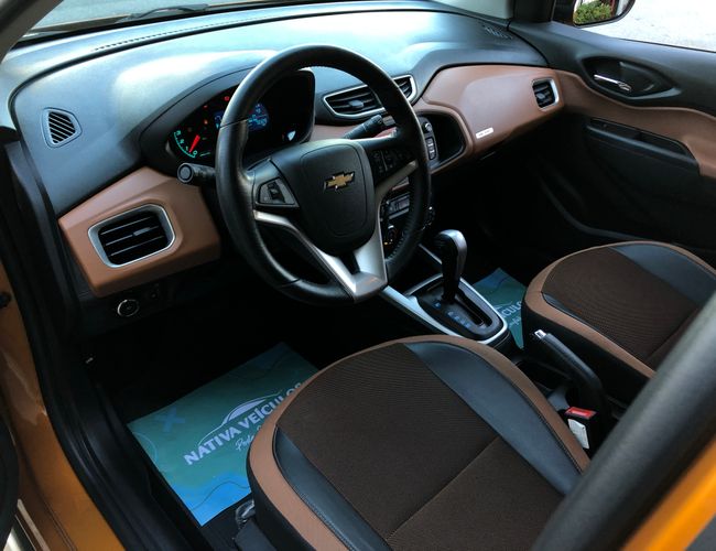 Imagem exterior do veículo Onix 2017 1.4 Mpfi Activ 8V Flex 4P Automático 