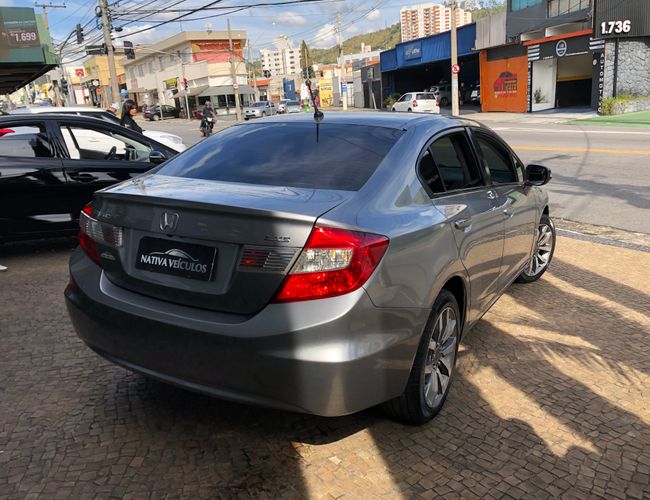 Imagem exterior do veículo Civic 2014 1.8 Lxs 16V Flex 4P Manual 