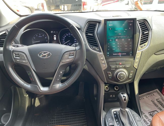 Imagem exterior do veículo Santa Fé 2016 3.3 Mpfi 4X4 7 Lugares V6 270Cv Gasolina 4P Automático 
