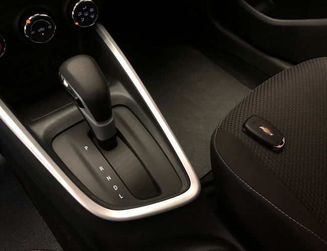 Imagem exterior do veículo Onix 2023 1.0 Turbo Flex Plus Ltz Automático 