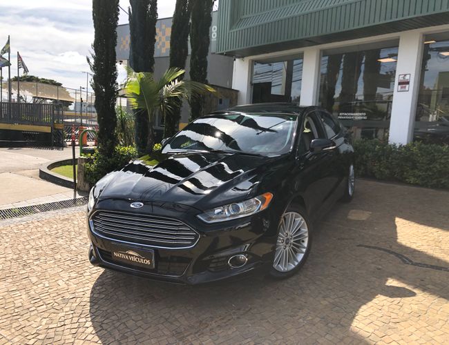 Imagem exterior do veículo Fusion 2016 2.0 Titanium Awd 16V Gasolina 4P Automático 