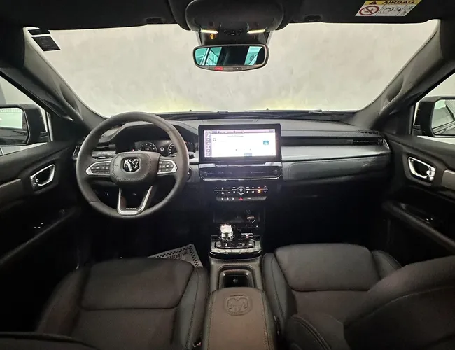 Imagem 9 – Rampage 2025 2.0 Hurricane 4 Turbo Gasolina Rebel 4X4 Automático