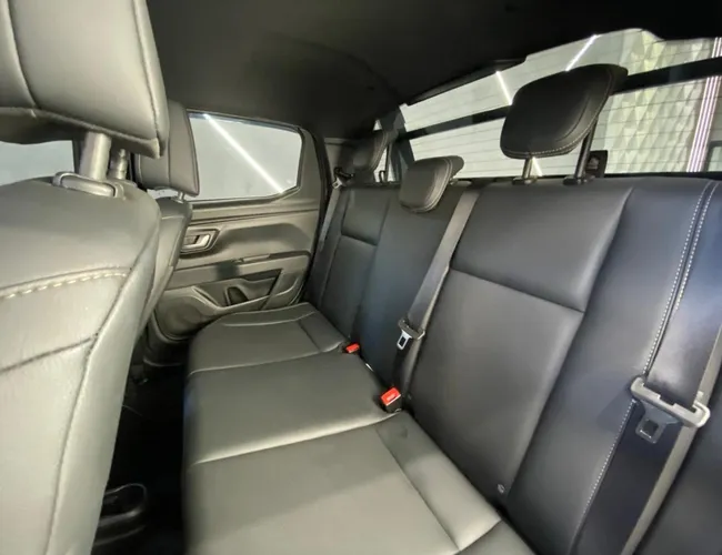 Imagem 8 – Strada 2025 1.3 Firefly Flex Volcano Cd Cvt