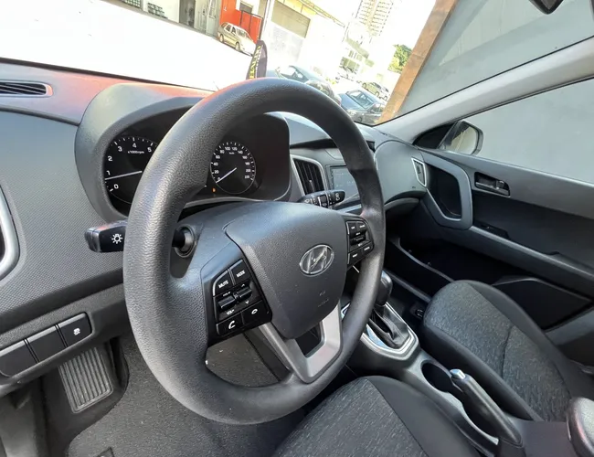Imagem exterior do veículo Creta Attitude 1.6 16V Flex Aut. 2021 Creta Attitude 1.6 16V Flex Aut. 