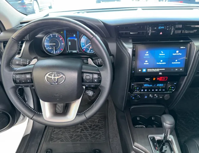 Imagem 10 – Hilux Sw4 2025 2.8 D-4D Turbo Diesel Srx Platinum 7L 4X4 Automático