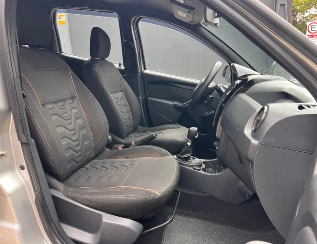 Imagem 5 – Duster 2017 2.0 16V Hi-Flex Dynamique Automático