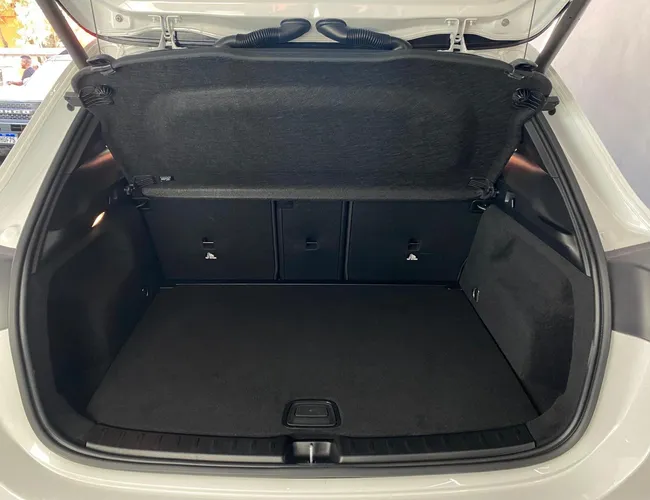 Imagem 14 – Gla 200 2024 1.3 Mhev Amg Line 7G-Dct