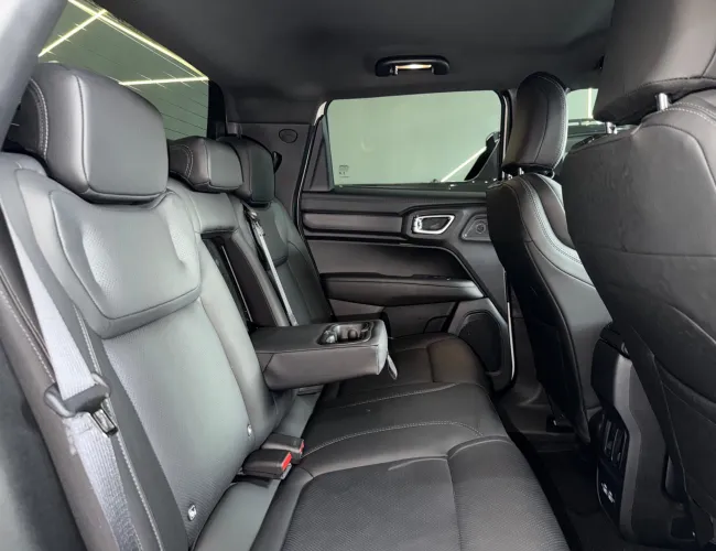 Imagem 15 – Rampage 2026 2.2 Turbo Diesel Laramie 4X4 Automático