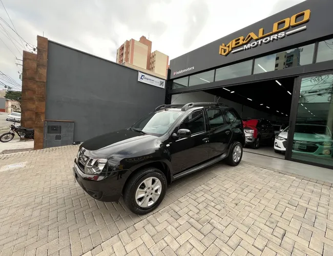 Imagem exterior do veículo Duster Expression 1.6 Hi-Flex 16V Mec. 2017 Duster Expression 1.6 Hi-Flex 16V Mec. 