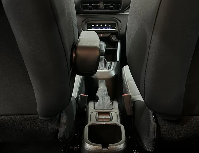 Imagem 14 – Basalt 2025 1.0 Turbo 200 Flex Shine Cvt