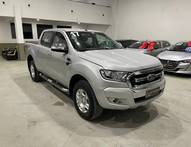 Imagem exterior do veículo Ranger 2017 3.2 Xlt 4X4 Cd 20V Diesel 4P Automático 