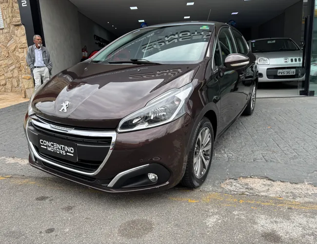 Imagem exterior do veículo 208 2017 1.6 Griffe 16V Flex 4P Automático