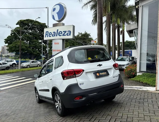 Imagem 5 – Spin 2023 1.8 Activ7 8V Flex 4P Automático