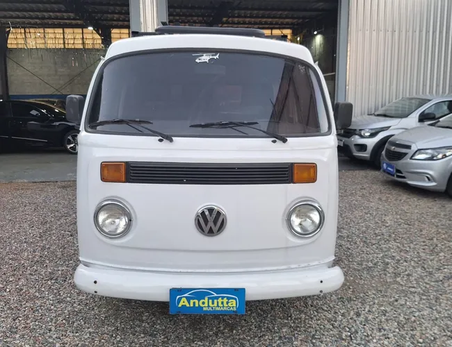 Imagem 10 – Kombi 2000 1.6 Std 9 Lugares