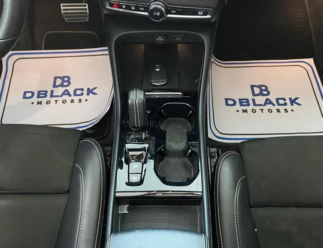 Imagem 8 – Xc40 2022 1.5 T5 Recharge R-Design Geartronic