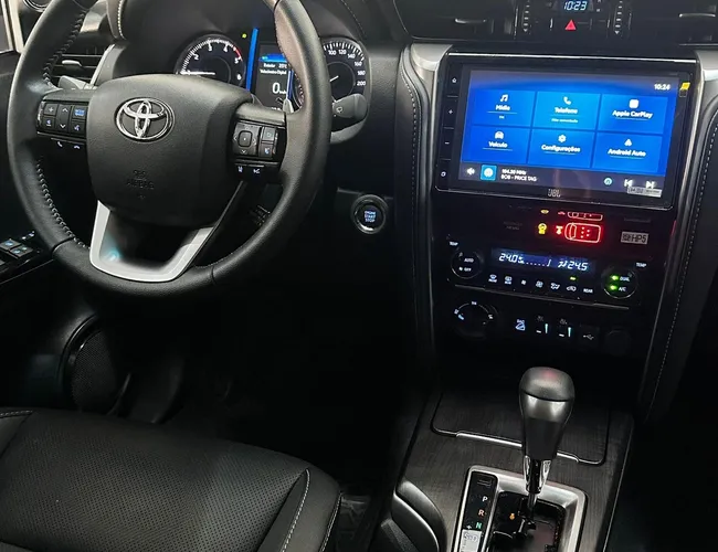 Imagem 11 – Hilux Sw4 2025 2.8 D-4D Turbo Diesel Srx Platinum 7L 4X4 Automático