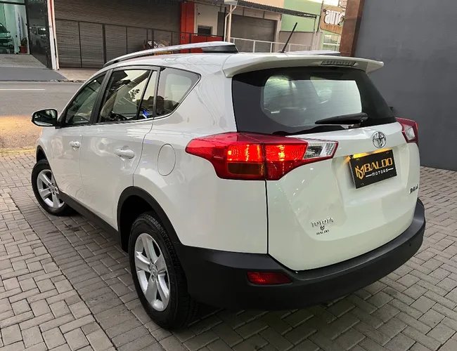 Imagem 9 – Rav4 2013 2.0 4X2 16V Gasolina 4P Automático
