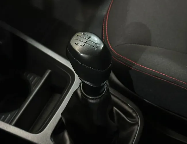 Imagem 13 – Kwid 2025 Kwid Zen 1.0 Flex 12V 5P Mec.