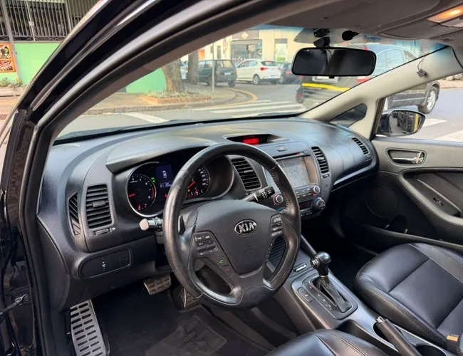 Imagem 9 – Cerato 2016 1.6 Sx 16V Flex 4P Automático