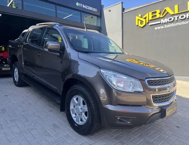 Imagem exterior do veículo S10 Pick-Up Lt 2.8 Tdi 4X4 Cd Diesel 2013 S10 Pick-Up Lt 2.8 Tdi 4X4 Cd Diesel 