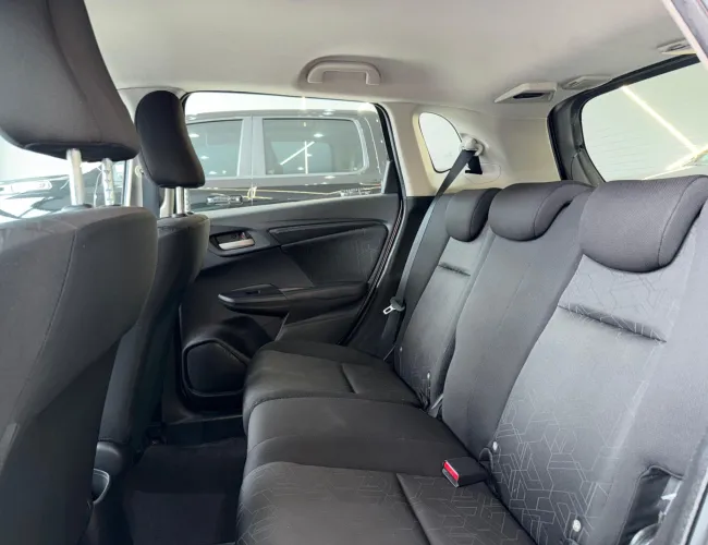 Imagem 13 – Fit 2015 1.5 Lx 16V Flex 4P Automático