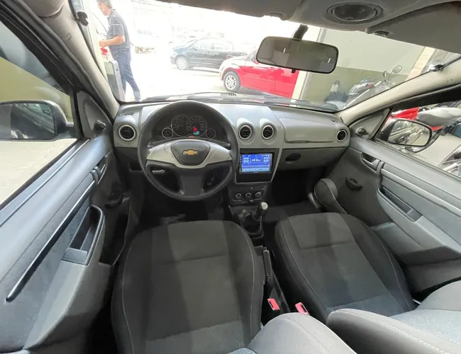 Imagem exterior do veículo Prisma 2012 1.4 Mpfi Lt 8V Flex 4P Manual 
