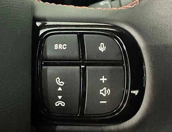 Imagem 20 – Basalt 2026 1.0 Turbo 200 Flex Dark Edition Cvt