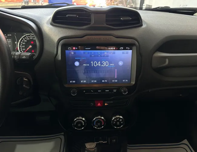 Imagem 8 – Renegade 2016 1.8 16V Flex Sport 4P Automático