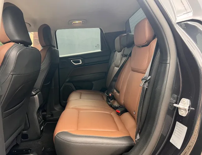 Imagem 15 – Rampage 2025 2.2 Turbo Diesel Laramie 4X4 Automático