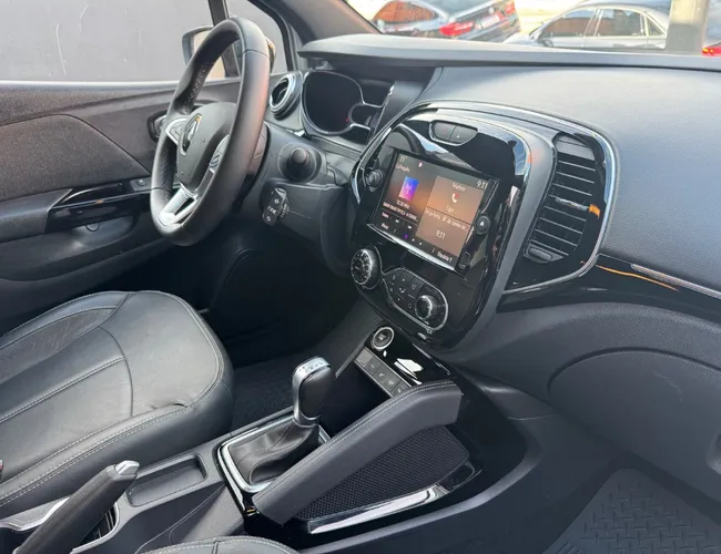 Imagem 17 – Captur 2022 1.3 Tce Flex Intense X-Tronic
