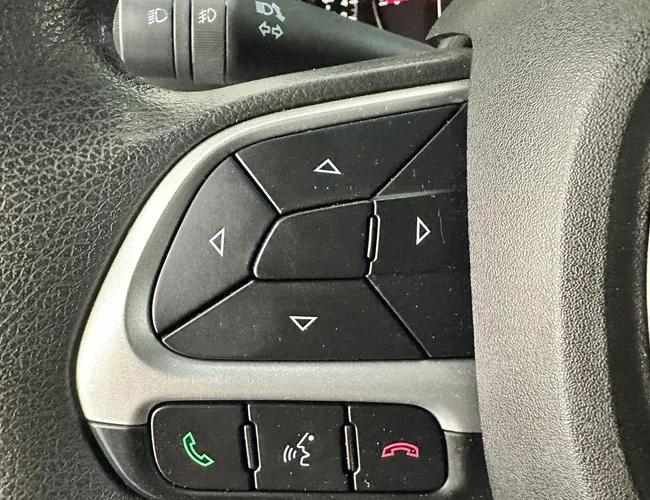 Imagem 20 – Strada 2025 1.3 Firefly Flex Volcano Cd Cvt