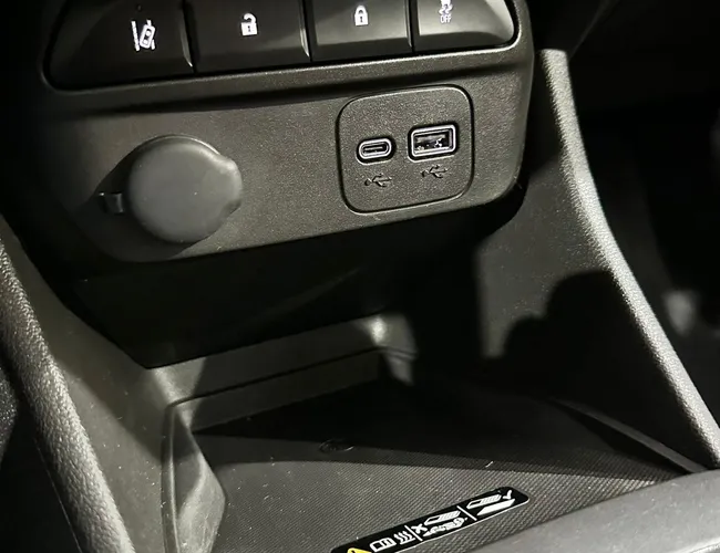 Imagem 17 – Spin 2025 1.8 Premier 8V Flex 4P Automático